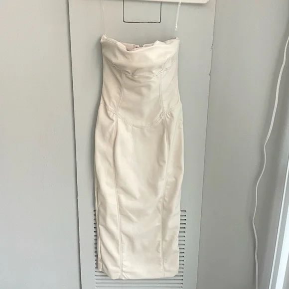 HOUSE OF CB Camilla Strapless Faux Leather Dress S - Picture 5 of 8